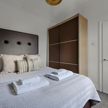 The West Kensington Apartments London Eksteriør bilde